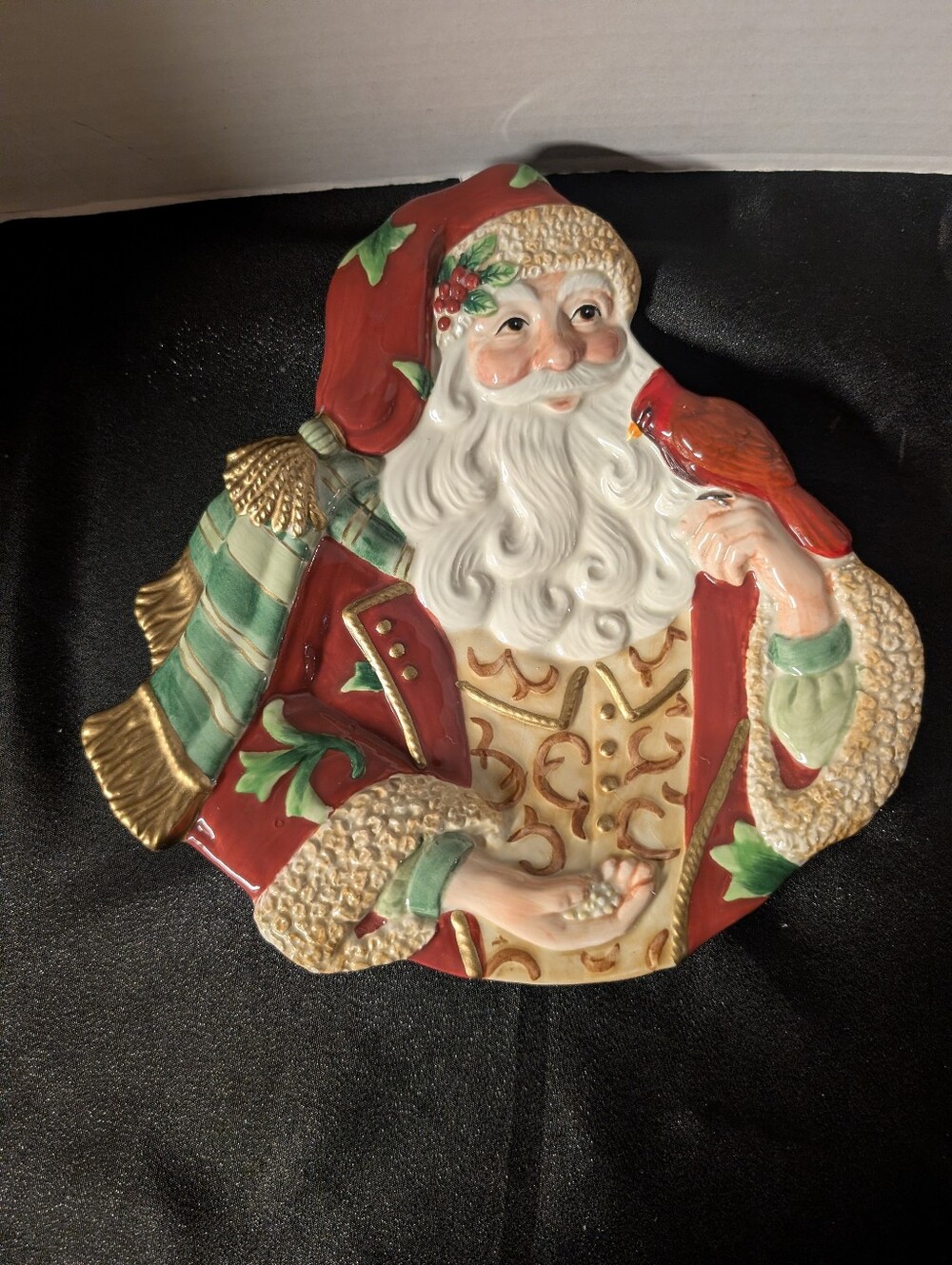 Vintage Fitz & Floyd Classics Christmas Gathering Santa Holiday Plate